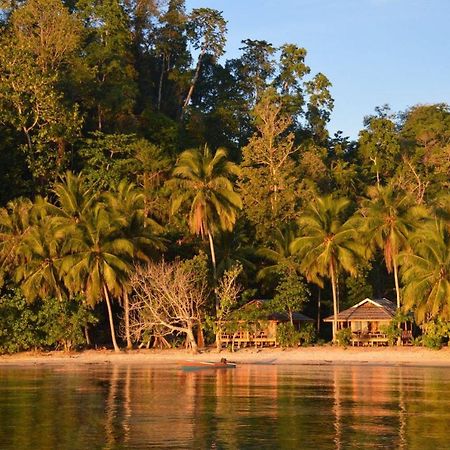 Harmony Bay Resort And Dive Center Wakai Buitenkant foto